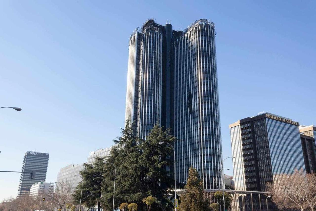 Appartamento Apartamento Lujo Castellana Chamartin Madrid Esterno foto
